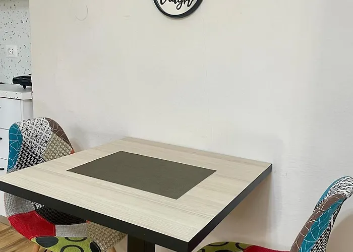 Quite And Modern * Tirana