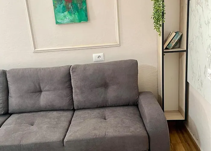 Feriehus Quite And Modern Tirana